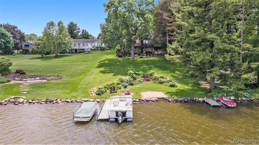 3654 WOODLAND Drive, Metamora, MI 48455 — Photo 32