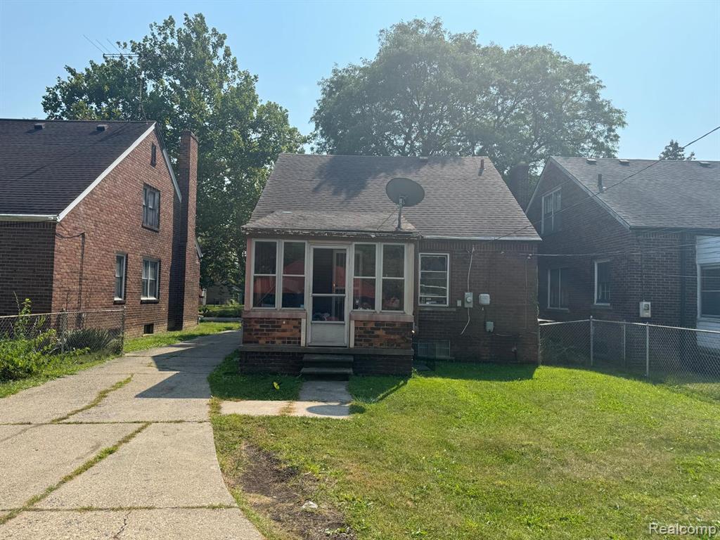 15613 Seymour Street, Detroit, MI 48205 — Photo 7