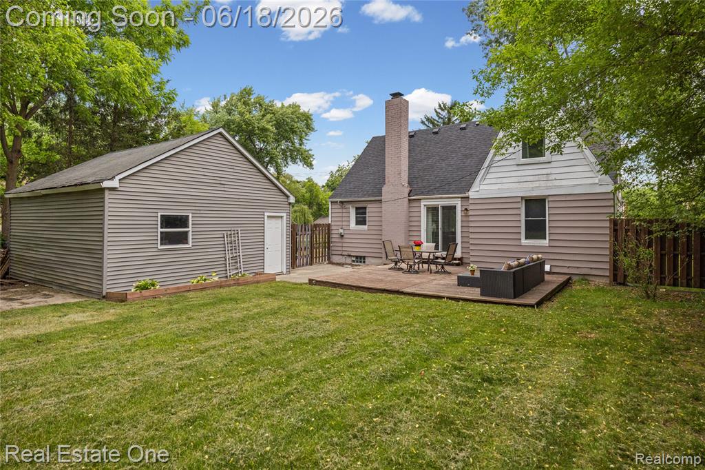 2275 Richwood Road, Auburn Hills, MI 48326 — Photo 3