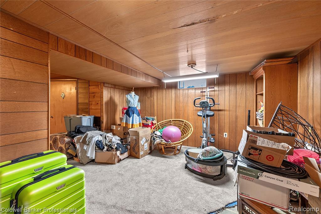 2556 N Williams Lake Rd. Road, Waterford, MI 48327 — Photo 18