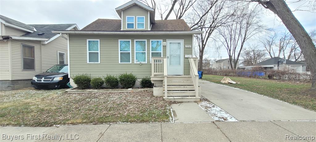 7052 Meadow Avenue, Warren, MI 48091 — front exterior