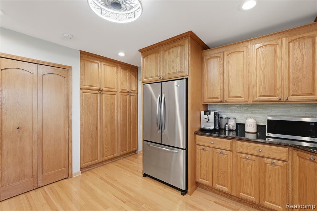 7477 Ore Knob Drive, Fenton, MI 48430 — Photo 17