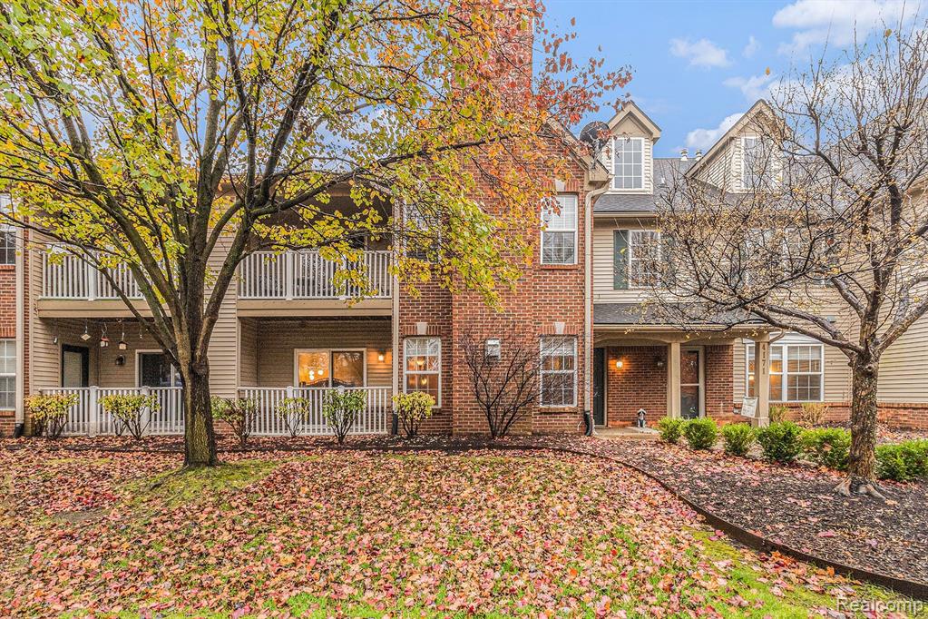 4179 HAMPTON RIDGE Boulevard, Howell, MI 48843 — front exterior