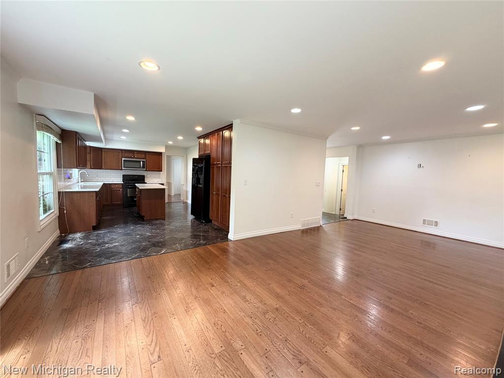 5937 Red Coat Lane, West Bloomfield, MI — Photo 12