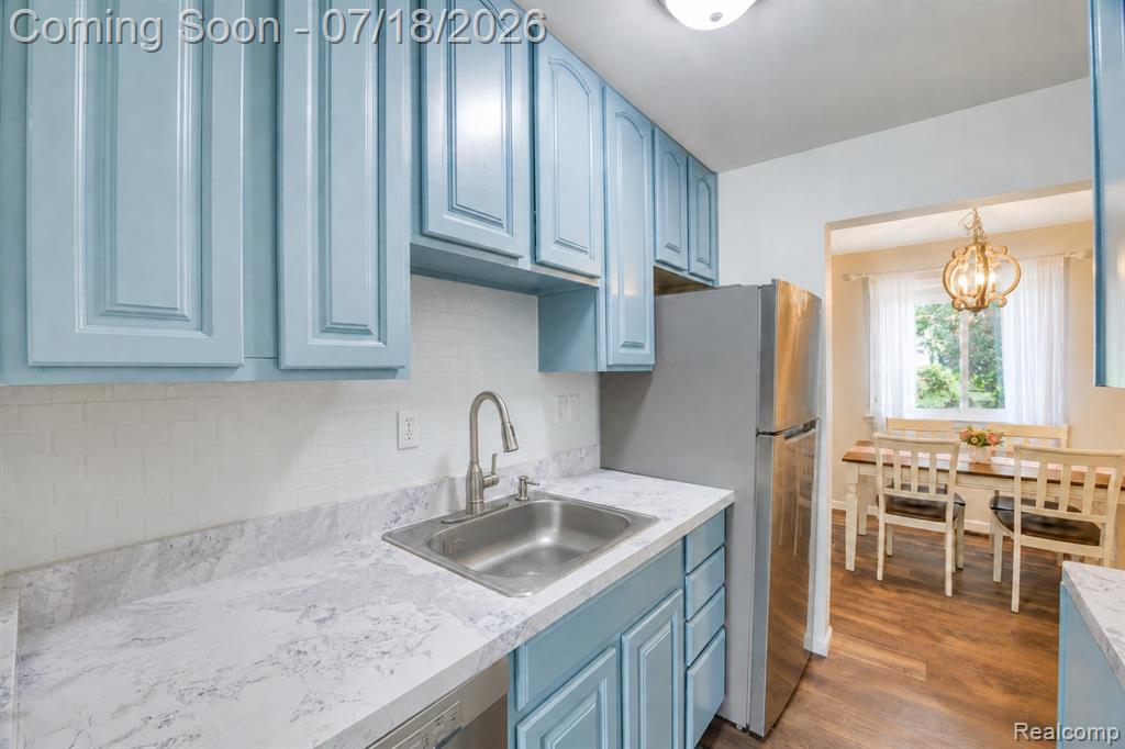 7300 Bluewater Drive, Clawson, MI 48348 — Photo 13
