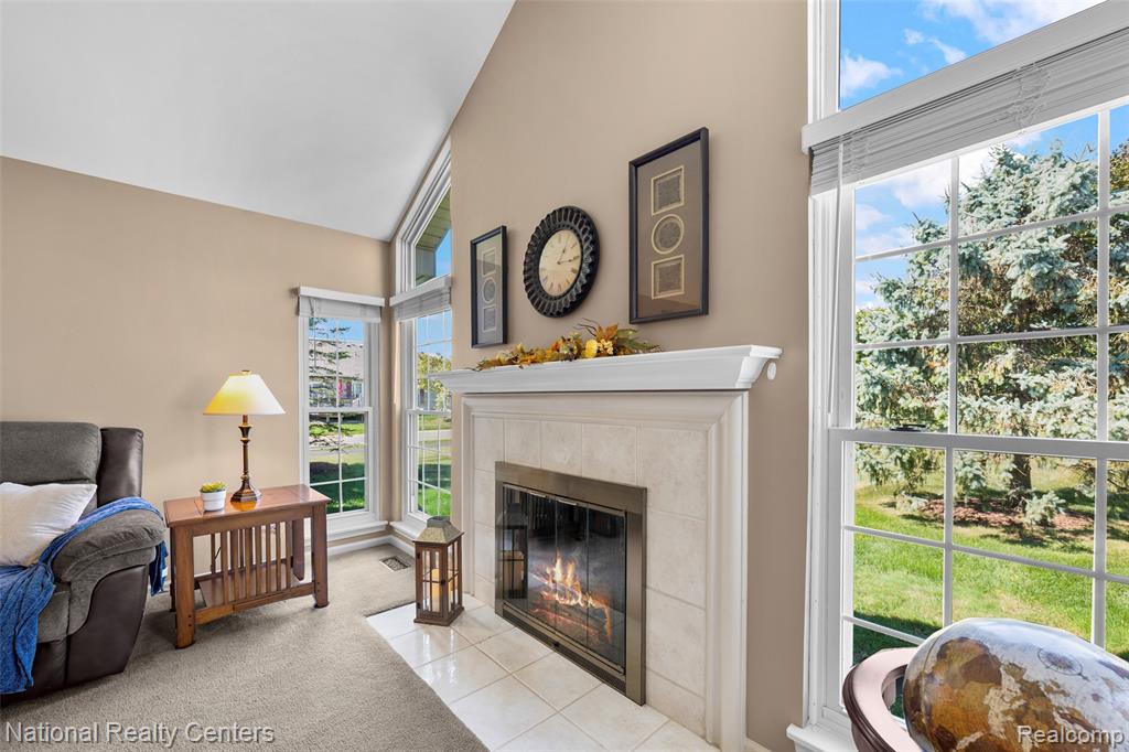 59321 Royal Oak Court, Washington, MI — Photo 5