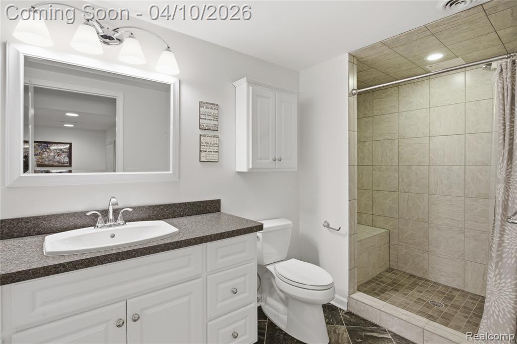 56891 Aberdeen Drive, Shelby Twp, MI 48316 — Photo 50