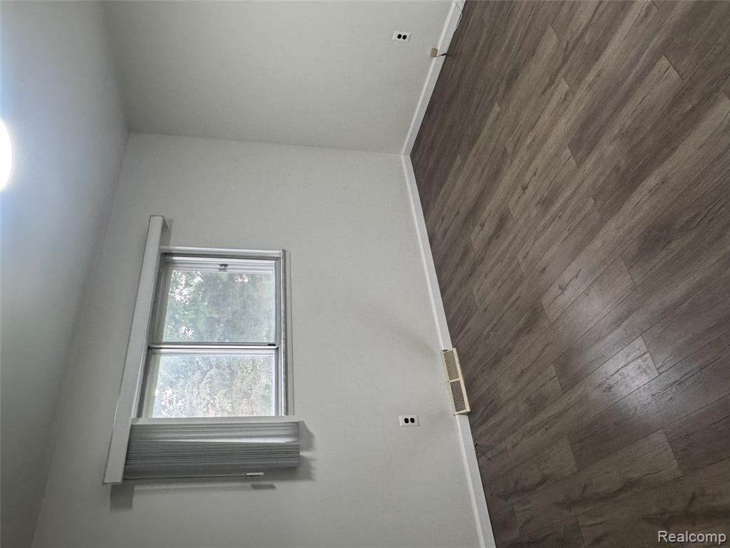4110 Rose Mary Drive, Sterling Heights, MI 48310 — Photo 17