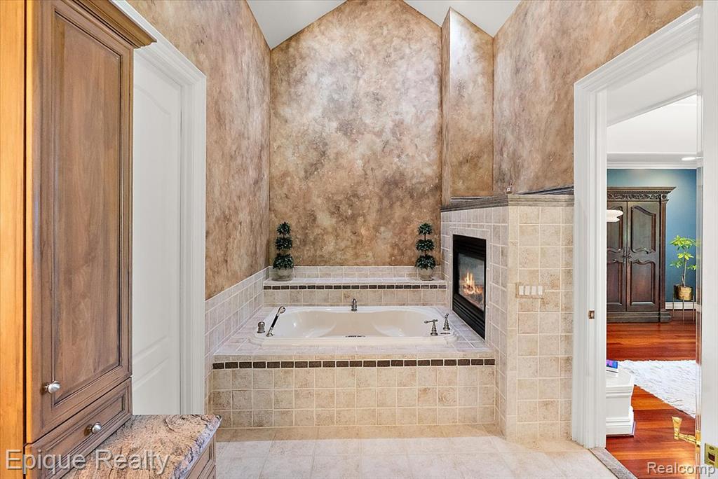 7662 Devins Ridge, Clarkston, MI 48348 — Photo 48