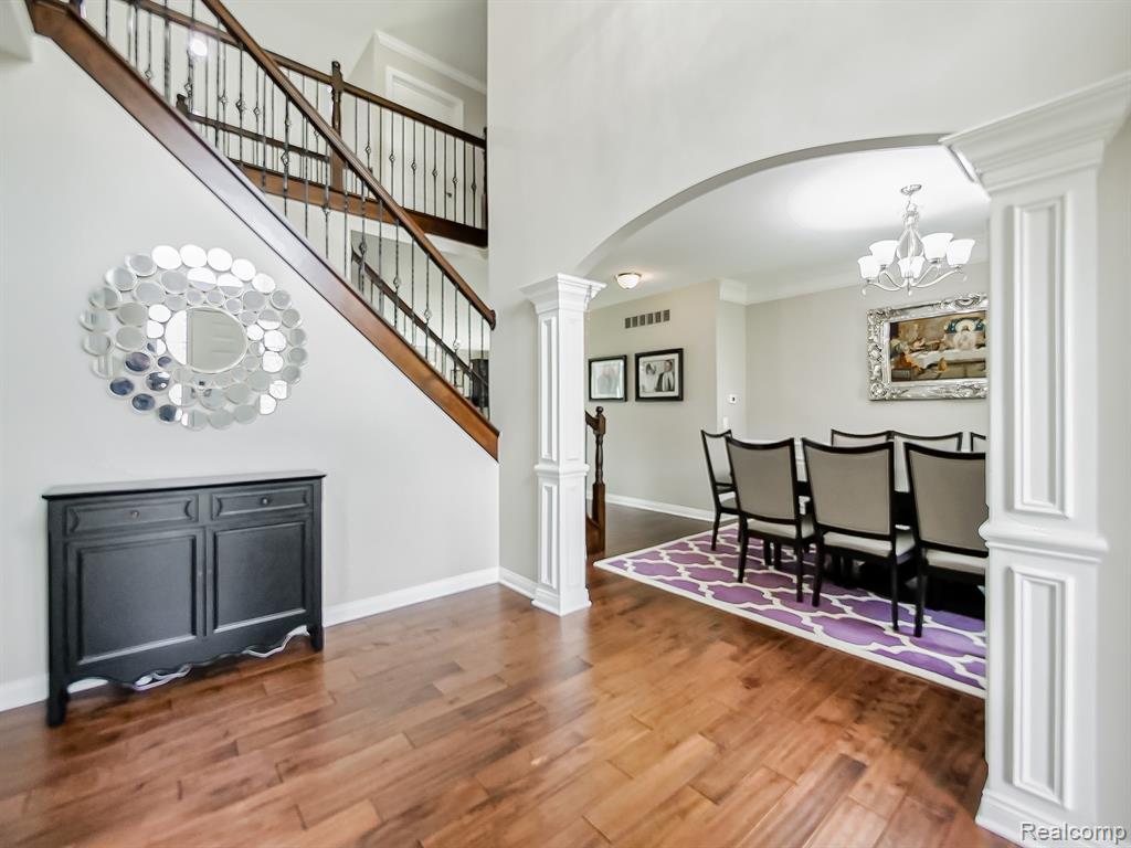 6960 Norway Drive, Troy, MI 48085 — Photo 45