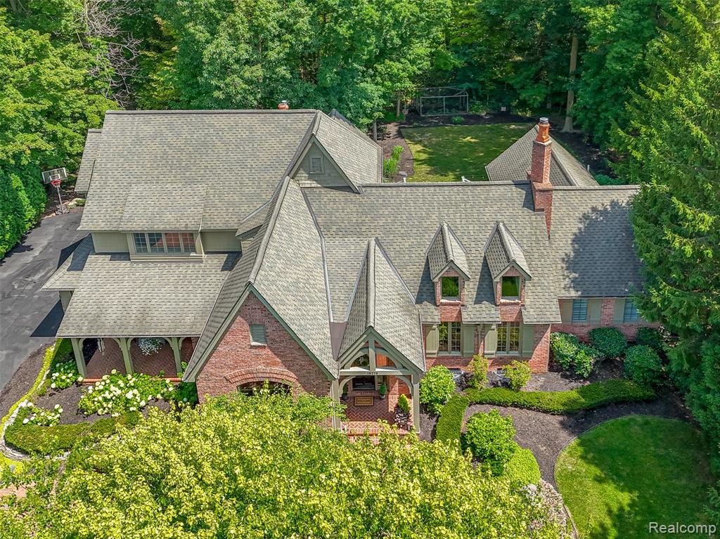 18278 Woodbury Court, Northville, MI 48168 — Photo 5