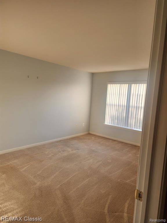 44275 PRINCETON Drive, Clinton Twp, MI 48038 — Photo 24
