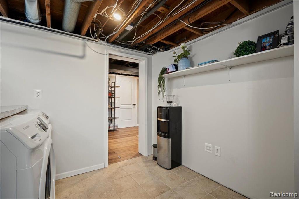 524 E LA SALLE Avenue, Royal Oak, MI 48073 — Photo 43