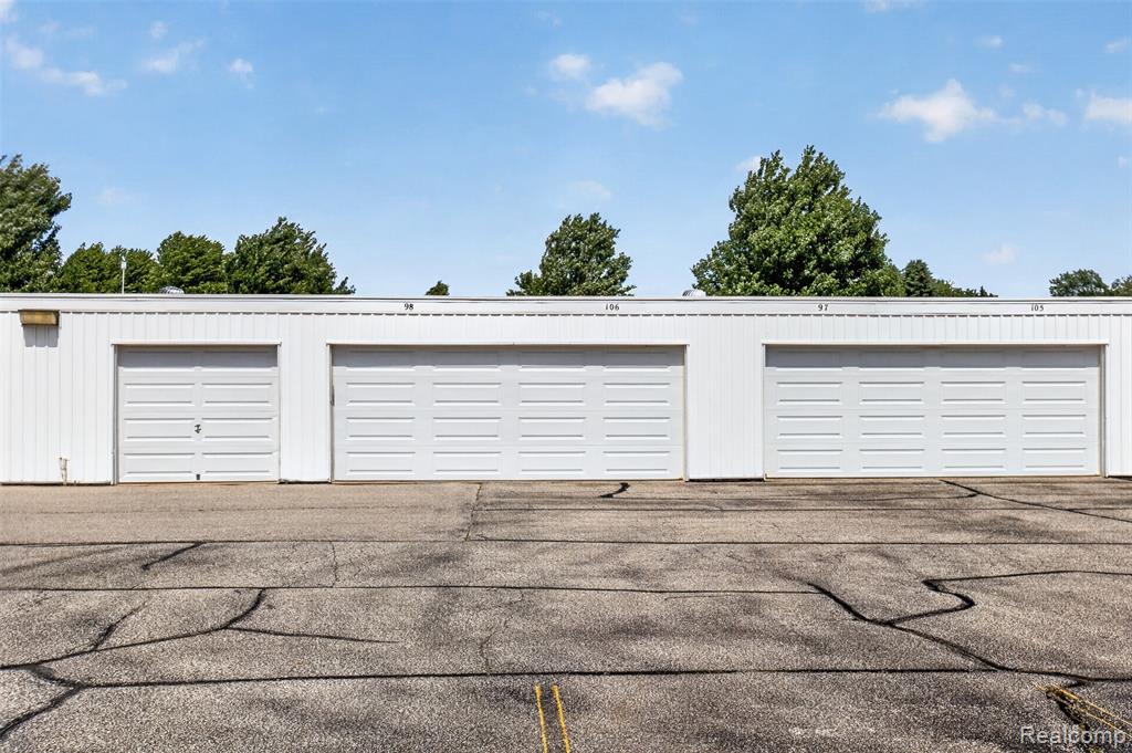 925 Kennely Road, G-106, Saginaw, MI 48609 — Photo 26