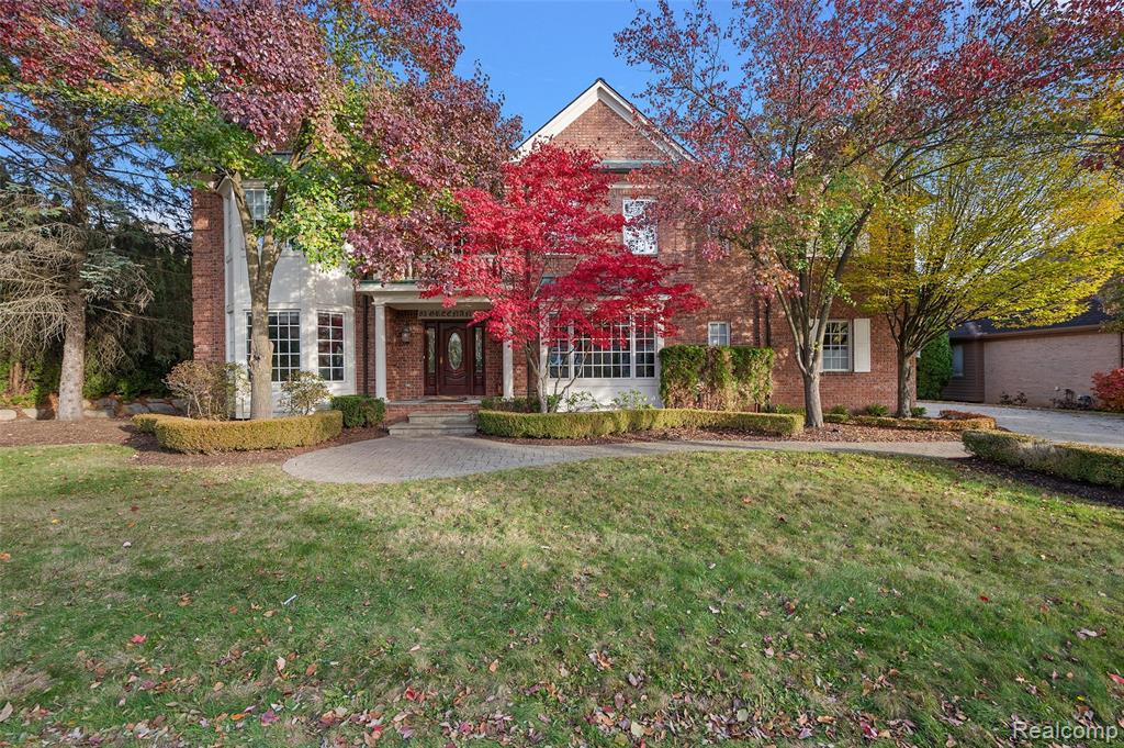 83 Greenan Lane, Lake Orion, MI 48362 — Photo 2