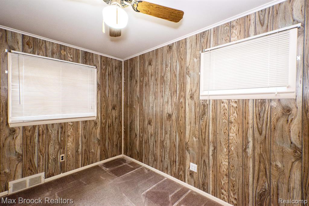 1125 SHIRLEY Drive, Ypsilanti, MI 48198 — Photo 13