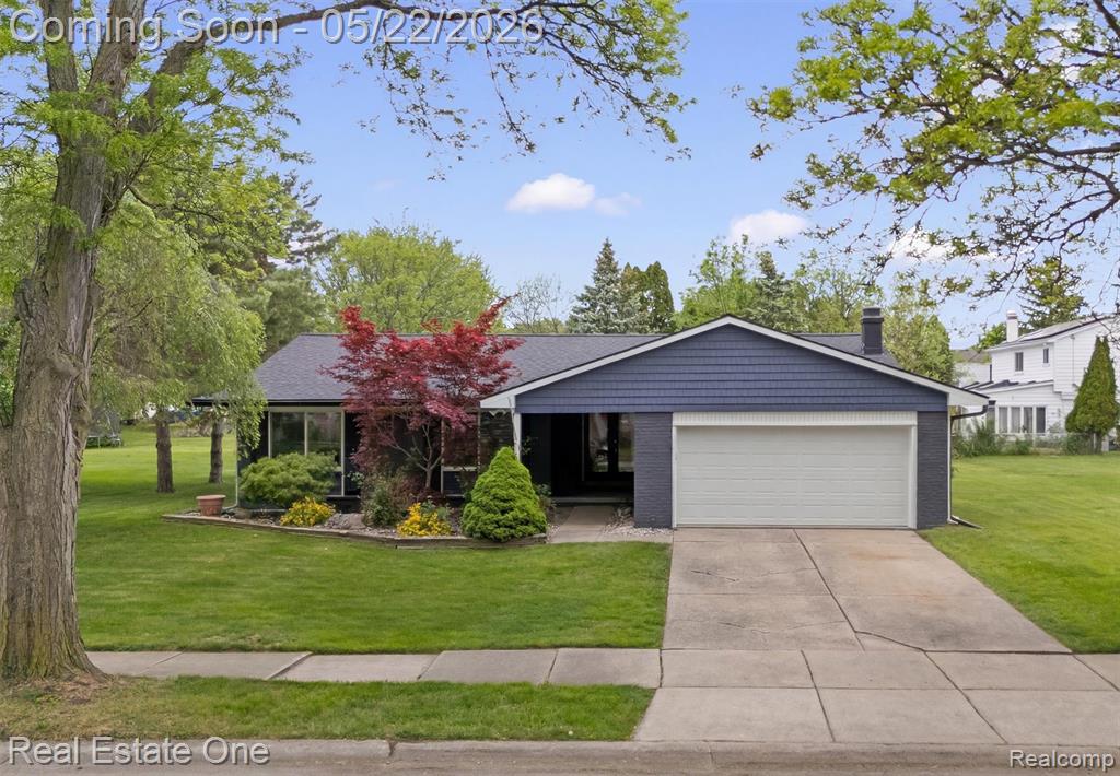 489 Evaline Drive, Troy, MI 48085 — front exterior