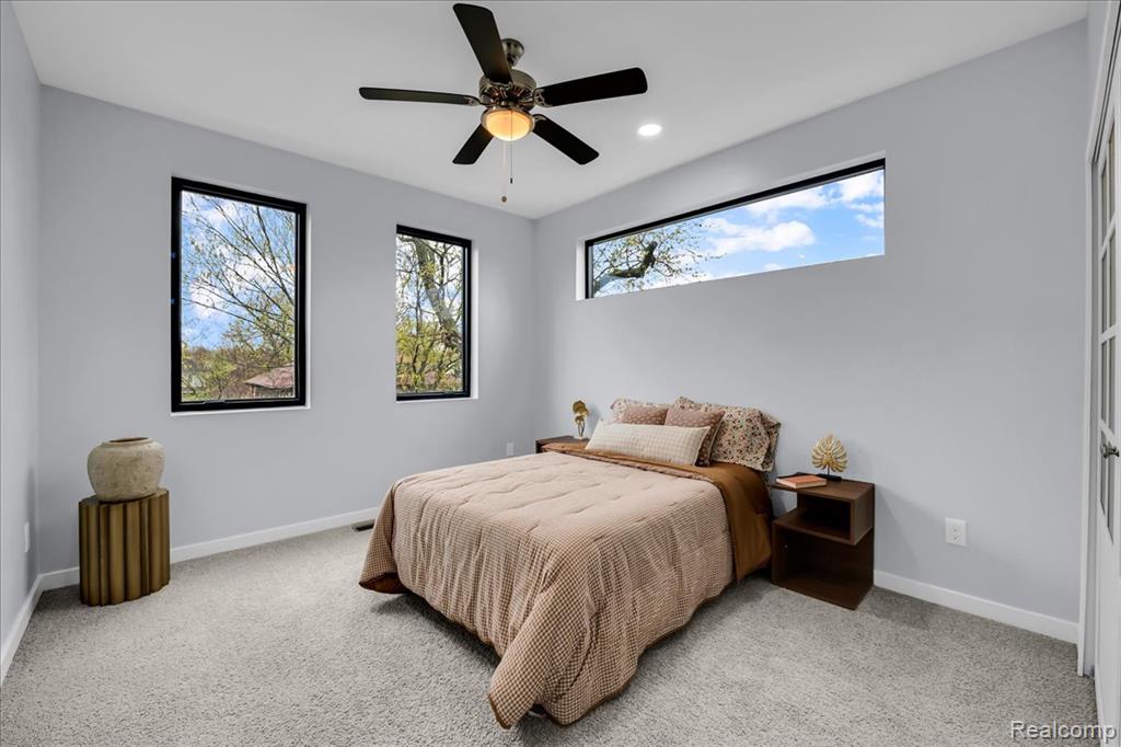 177 Gladstone, Detroit, MI, 48202