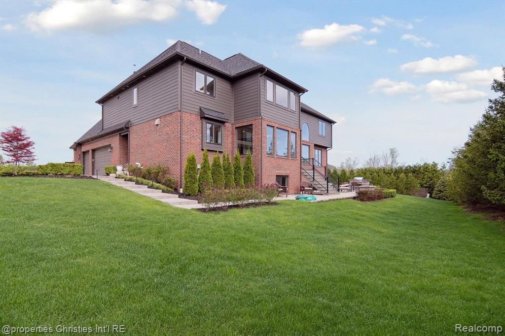 47660 WALES, Northville, MI 48167 — Photo 54