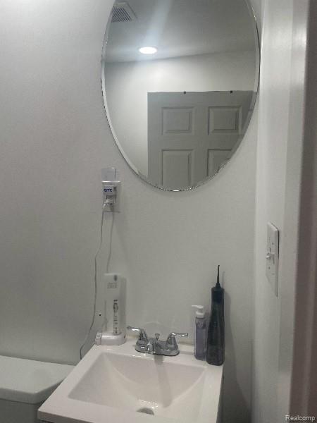 5029 Whitfield Street, Detroit, MI 48204 — Photo 3