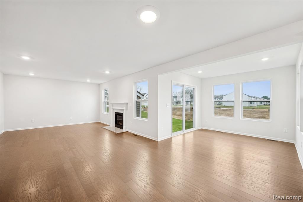 707 Knollwood Bend, Chelsea, MI 48118 — Photo 14