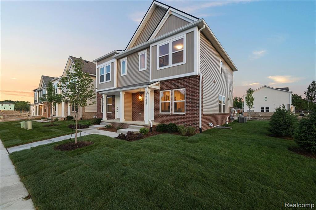 20602 Duprey Ave Duprey Ave Street, 28, Harper Woods, MI 48225 — Photo 3
