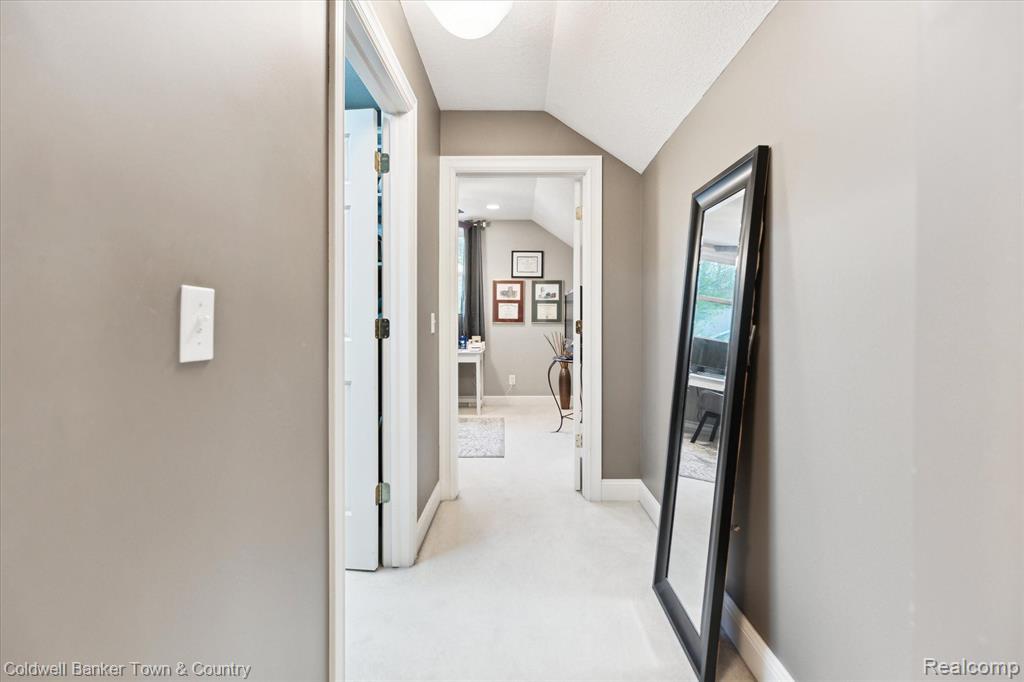5205 RIDGEVIEW Court, Midland, MI 48642 — Photo 42