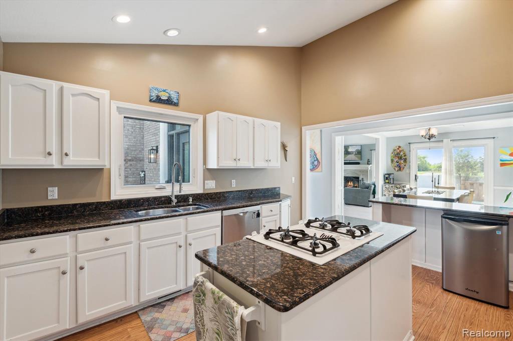 810 CARRINGTON Boulevard, Monroe, MI 48161 — Photo 20