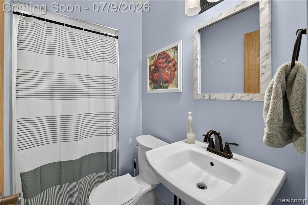 42854 Lombardy Drive, Canton, MI 48187 — Photo 27