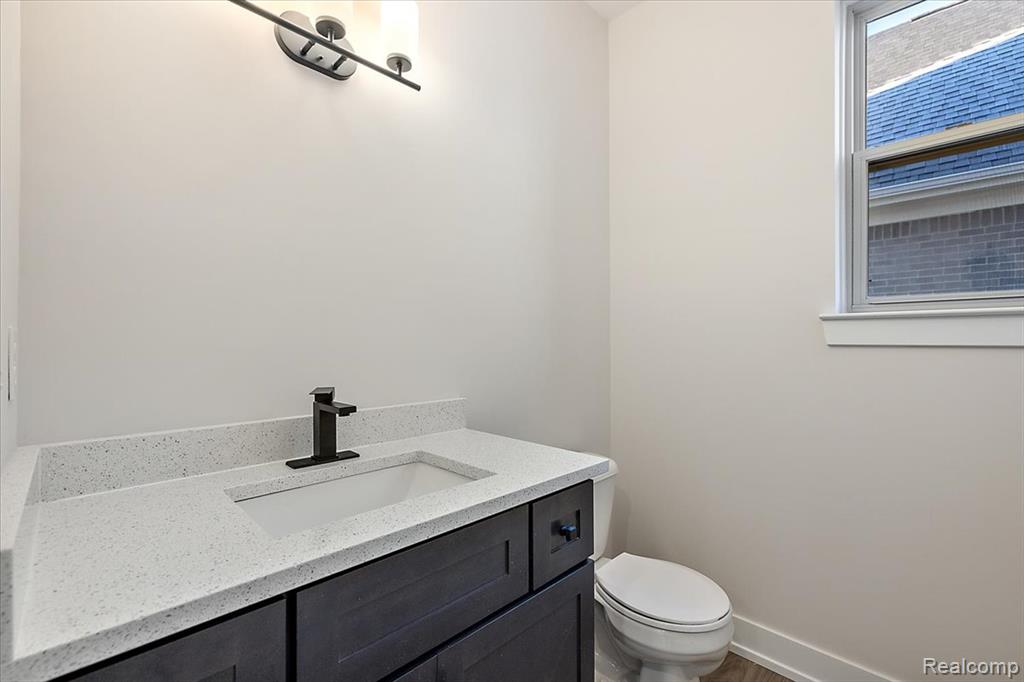 42435 Magnolia Drive, Sterling Heights, MI 48314 — Photo 17