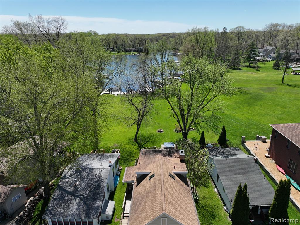 4776 Downing, Pinckney, MI 48169 — Photo 35