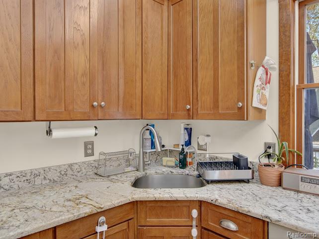 418 W Madison Street, Ann Arbor, MI 48103 — Photo 17