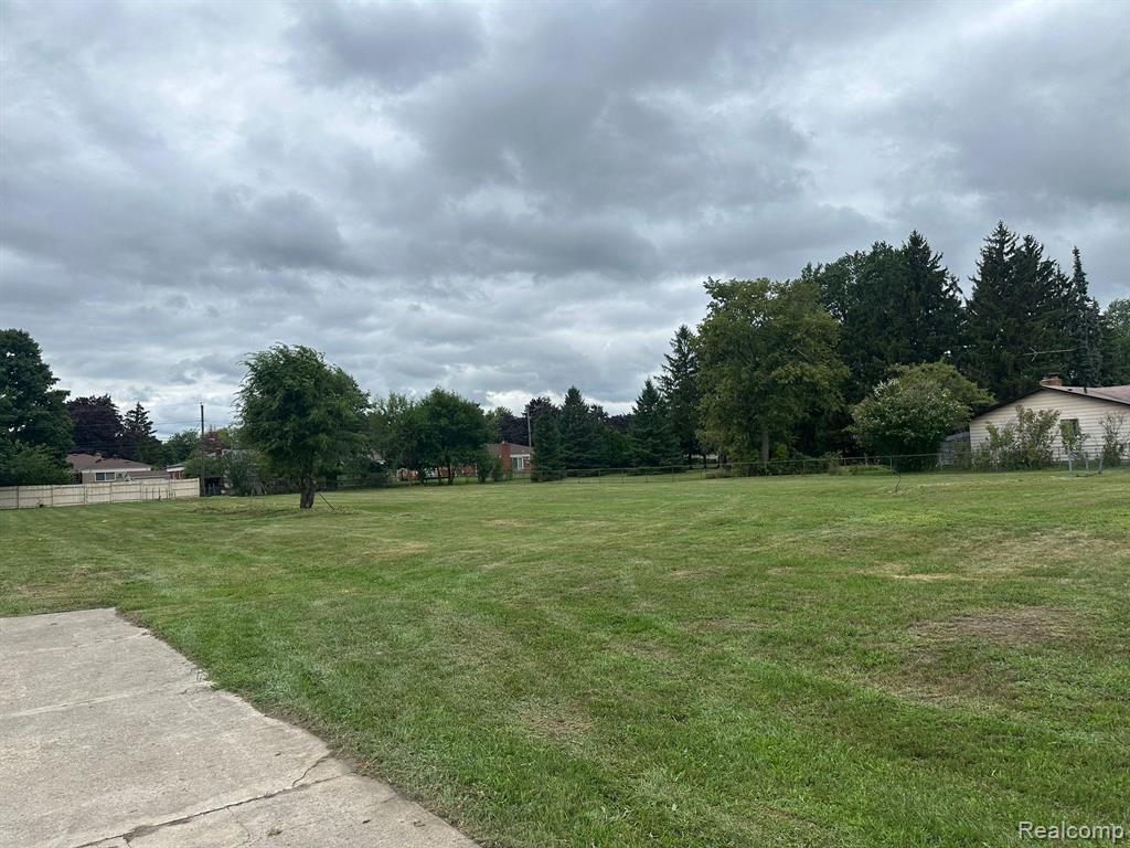 27365 Ryan Road, Warren, MI 48092 — Photo 2