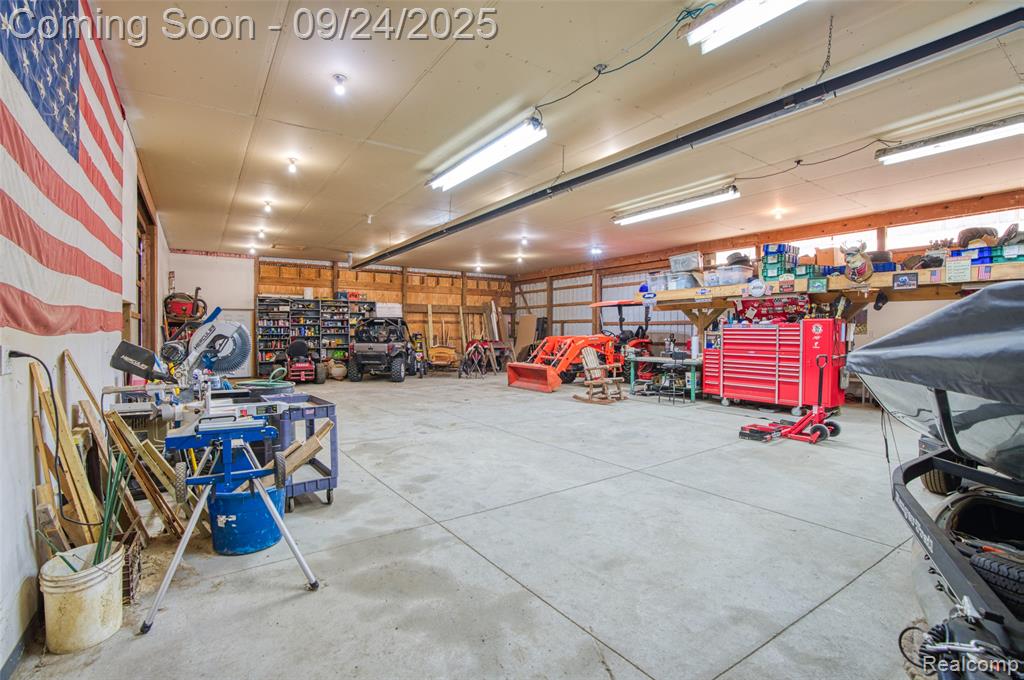 9511 W Allen Road, Fowlerville, MI 48836 — Photo 49