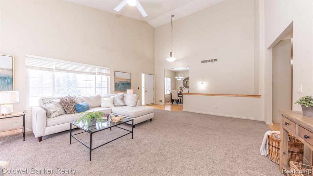 13541 CHRISTINA Lane, Belleville, MI 48111 — Photo 10