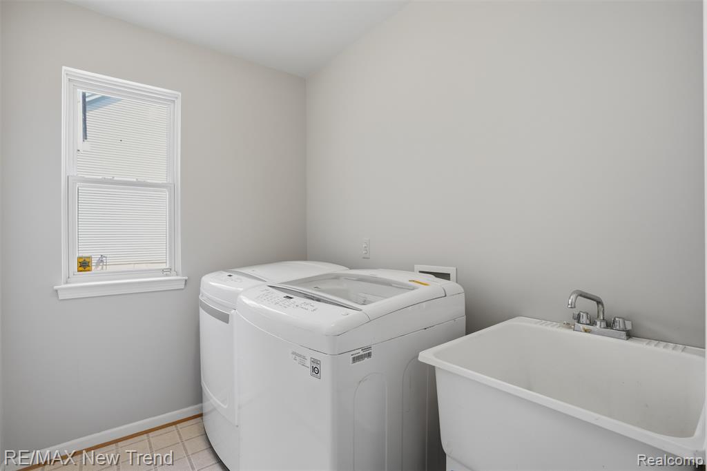729 Akehurst Lane, White Lake, MI — Photo 24
