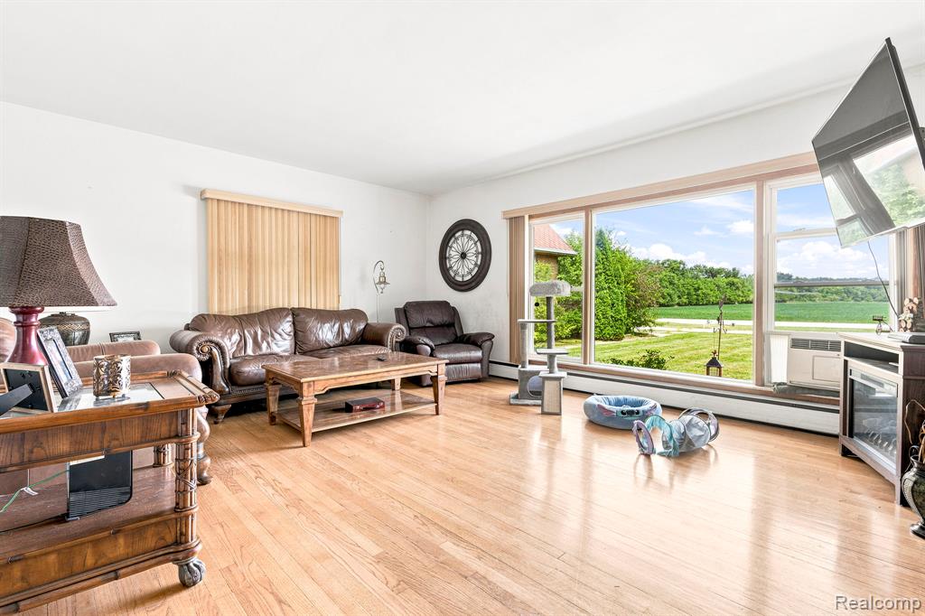9735 Dolan Road, Columbus, MI — Photo 20