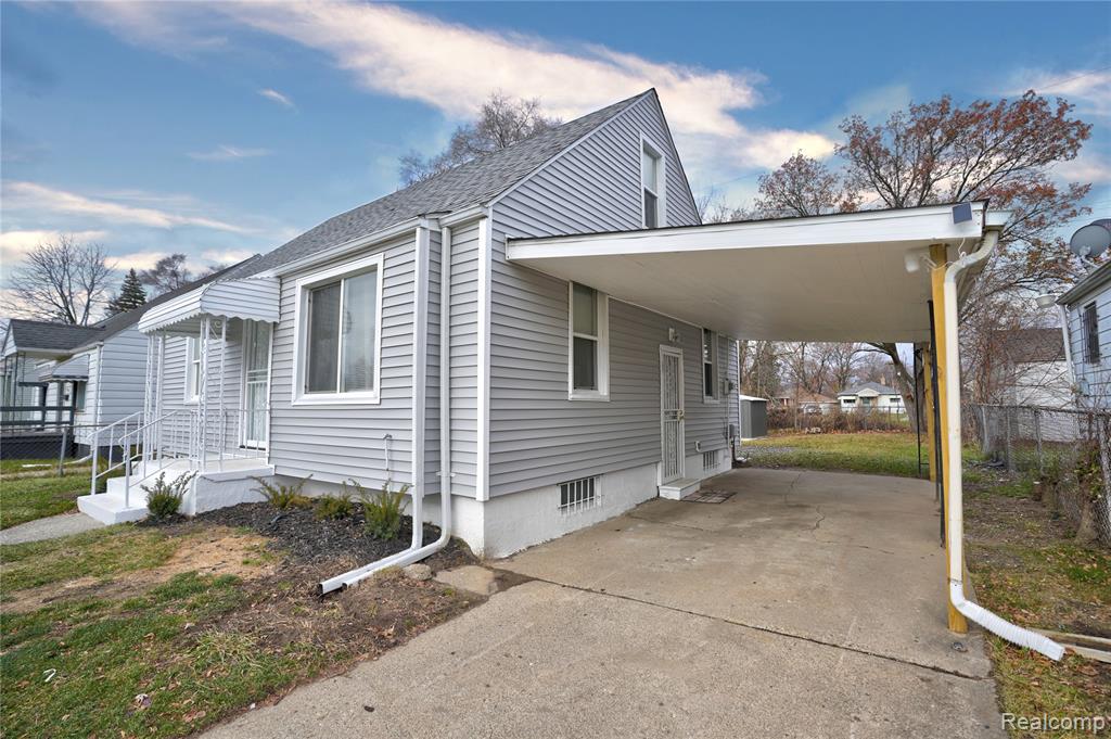 506 W Marengo Avenue, Flint, MI 48505 — Photo 4