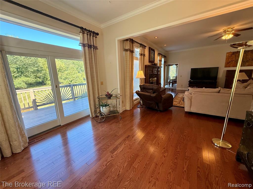 12088 Pinebrook Lane, South Lyon, MI 48178 — Photo 9