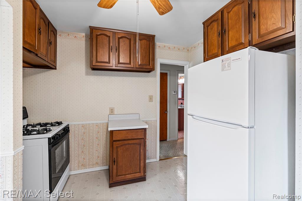 1406 Moran Avenue, Lincoln Park, MI 48146 — Photo 13