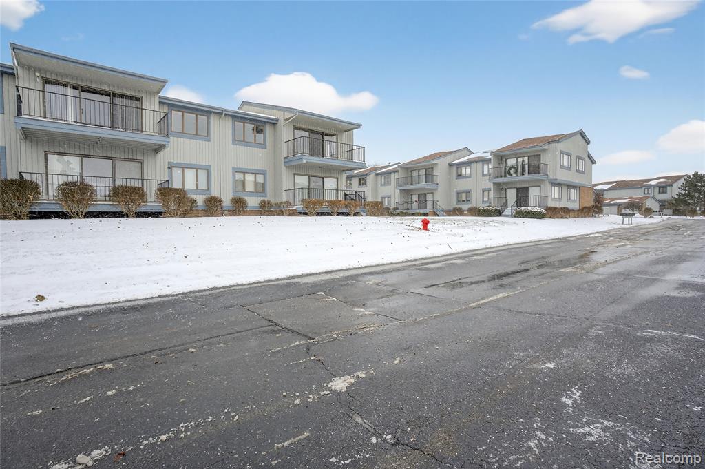 1715 River Road, 77, St. Clair, MI 48079 — Photo 59