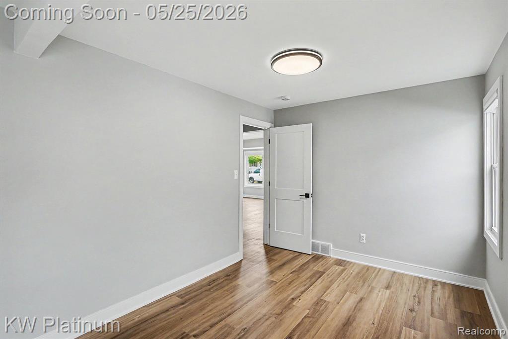 19070 Melvin Street, Roseville, MI 48066 — Photo 14
