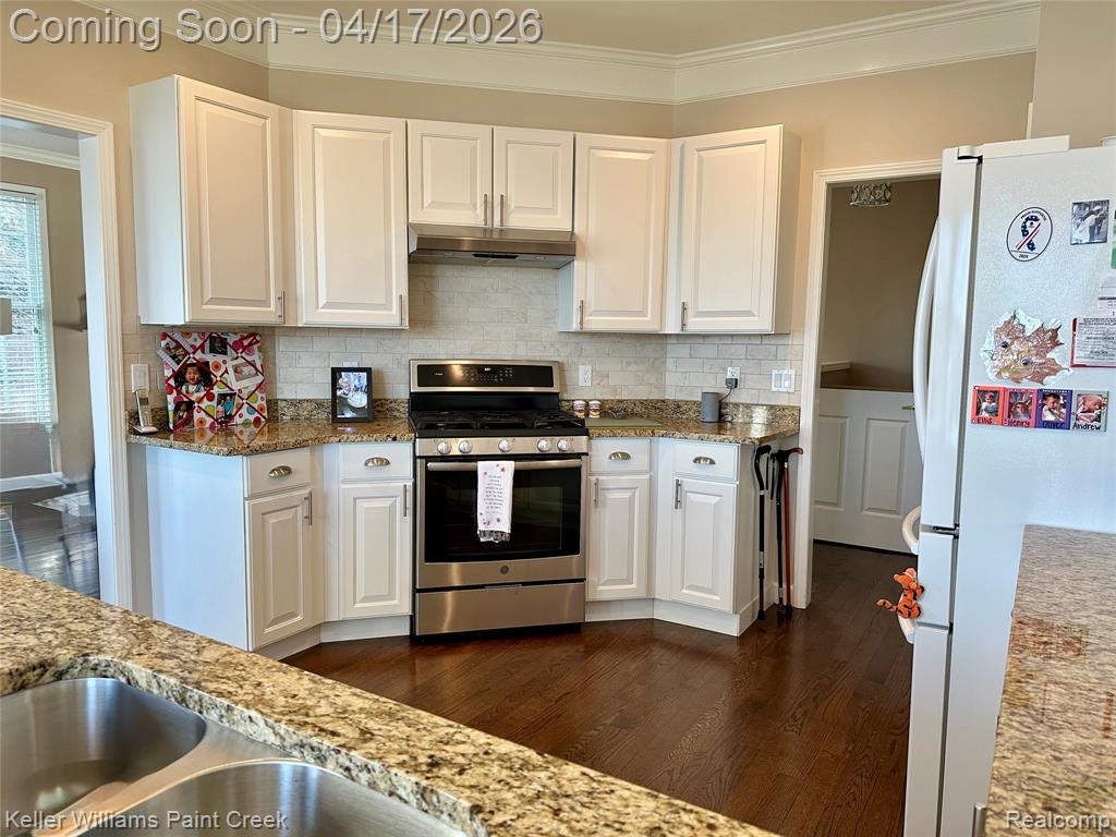 1648 Boulder Court, 31, Rochester, MI 48306 — Photo 12