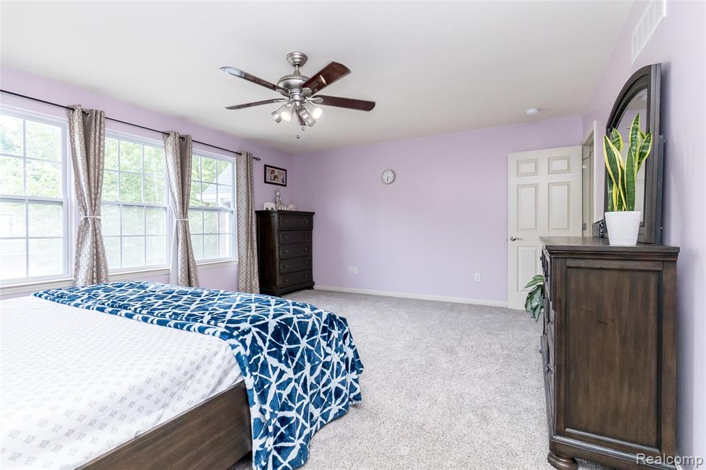 51224 Luke Lane, Novi, MI — Photo 29