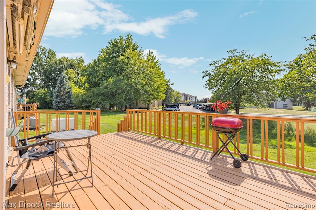 35263 Kings Forest Boulevard, Clinton Twp, MI 48035 — Photo 52