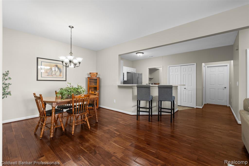 21105 Chesapeake Circle, 243, Walled Lake, MI 48390 — Photo 10