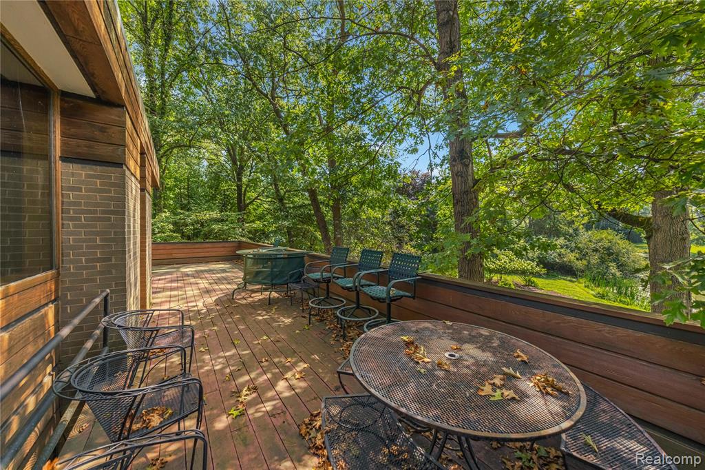 5035 Ponvalley Road, Bloomfield Hills, MI 48302 — Photo 51