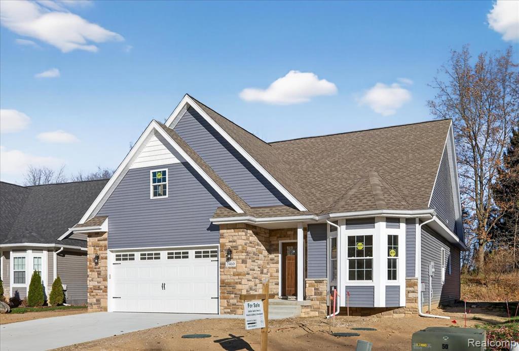 7460 Village Court, Davisburg, MI 48350 — Photo 41