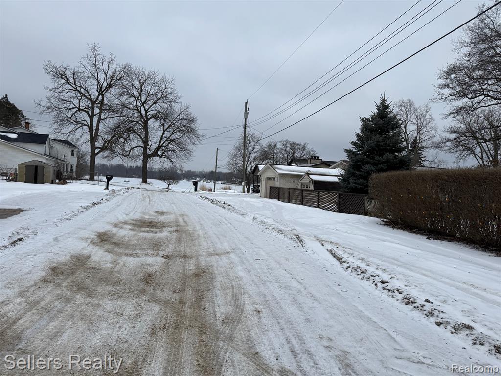 6220 WERTZ, Davisburg, MI 48350 — Photo 8