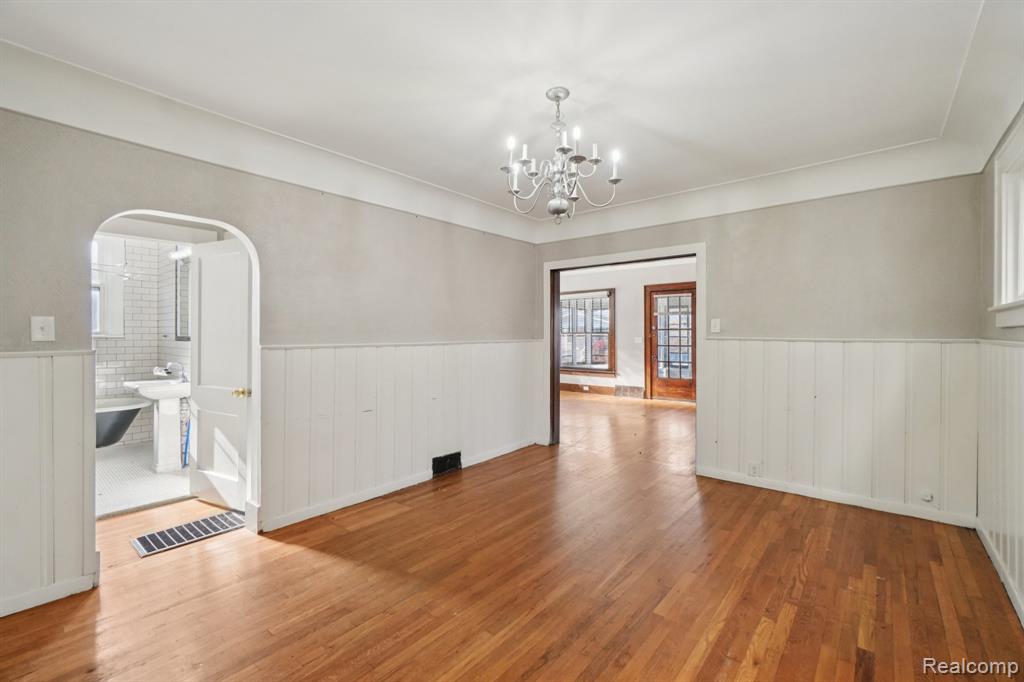 611 S West Street, Royal Oak, MI 48067 — Photo 17